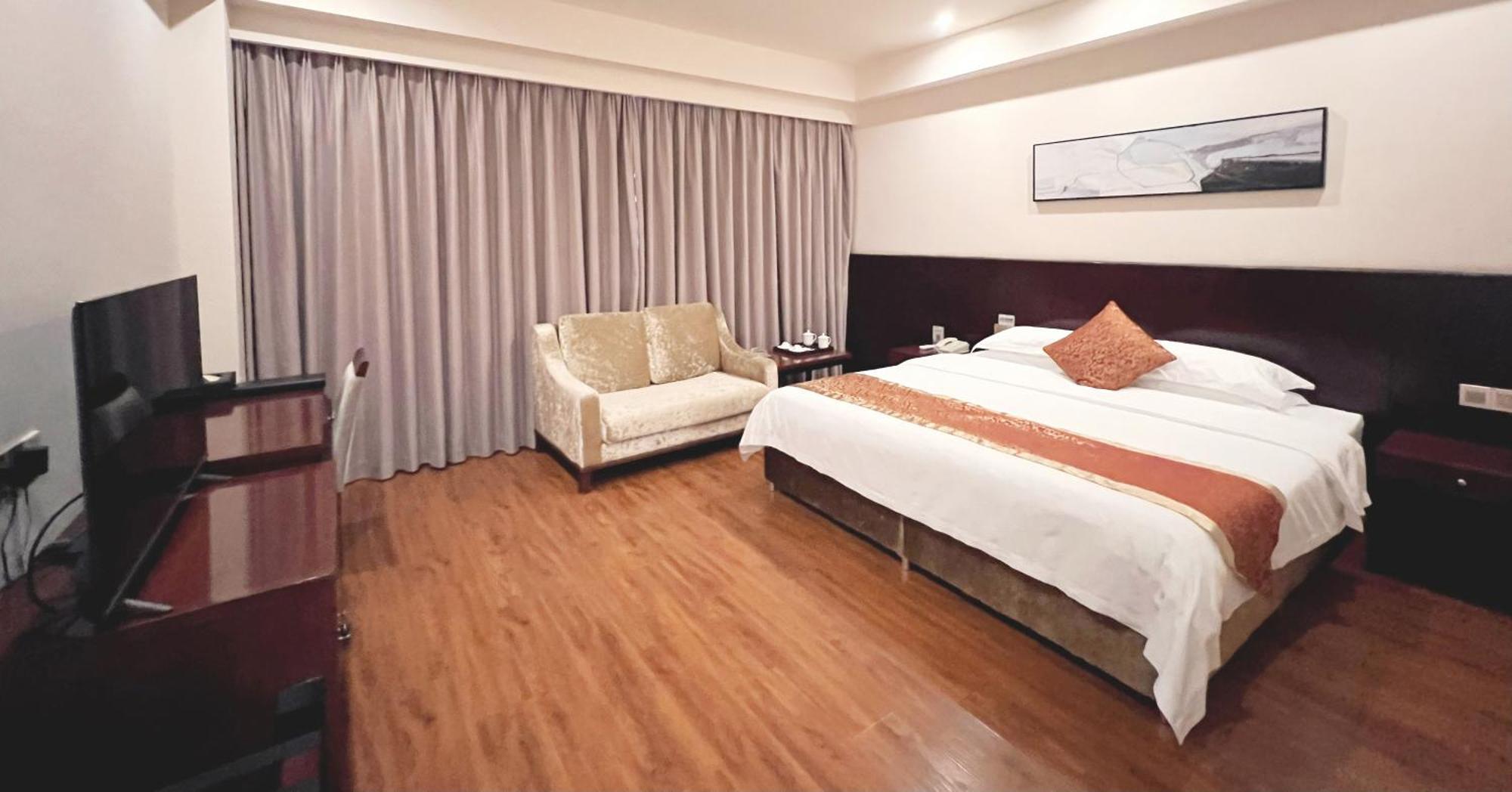 Chengdu Joyhub Cheer Hotel 슈앙리우 외부 사진